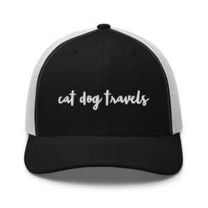 Gorra estilo cat dog travels